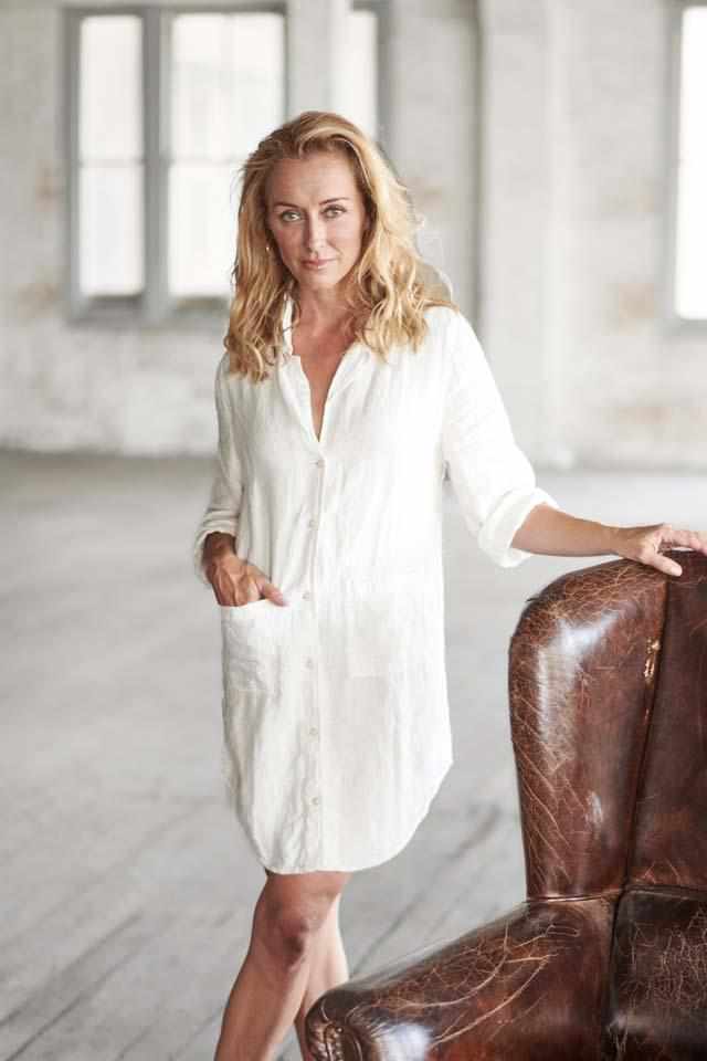 Gray The Essential Linen Shirt - White White / S/M,White / M/L,White / XL