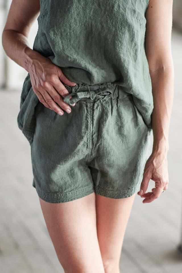 Dark Slate Gray The Linen Shorts - Khaki Khaki / S/M,Khaki / M/L