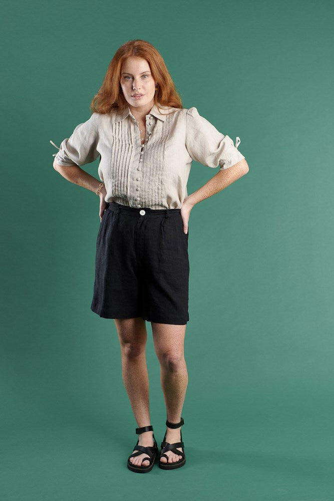 three quarter length tailored linen shorts in black