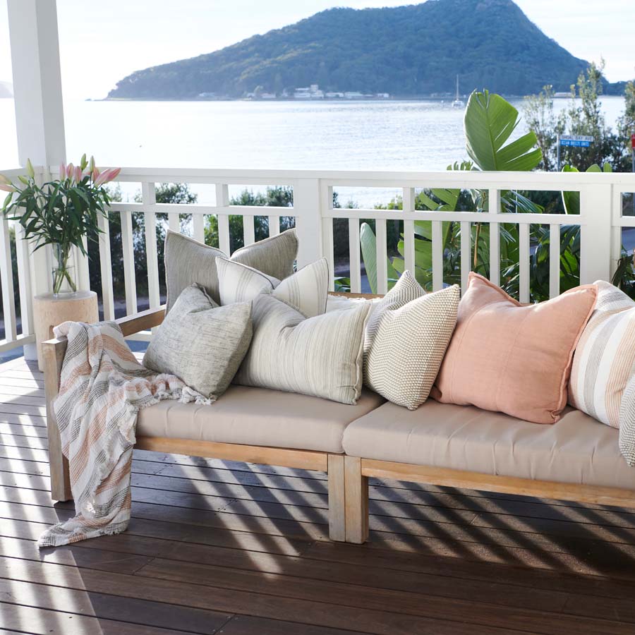 Carnivale Cotton/Linen Throw