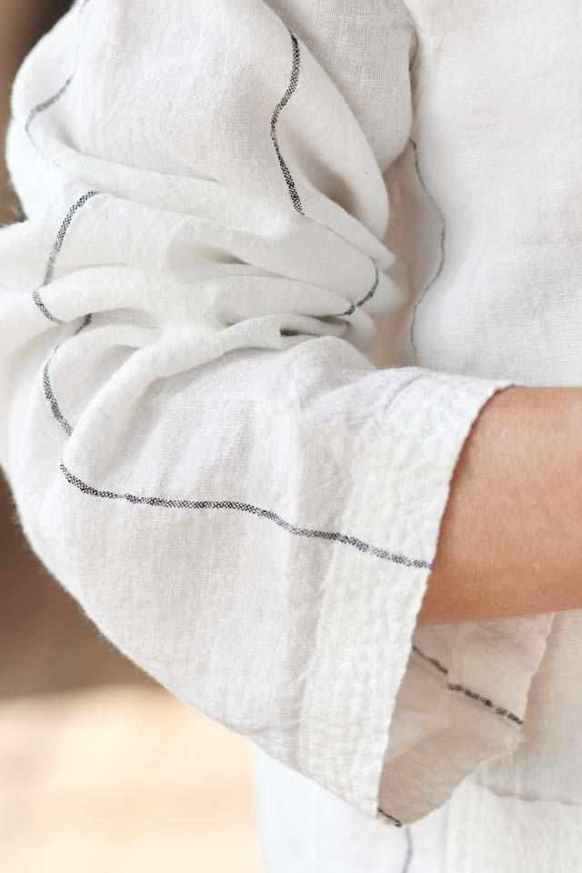 Sleeve detail on theCarter Euro Linen Shirt