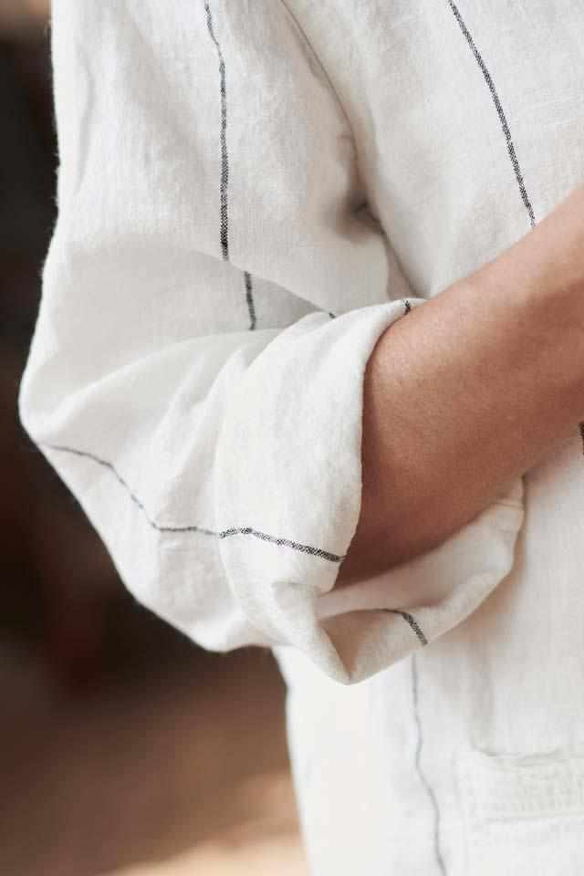 Sleeve detail on the Carter Euro Linen Shirt