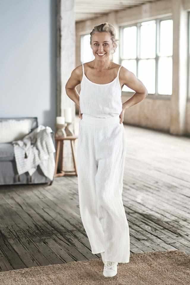 Euro linen white cami and euro linen white wide leg pant