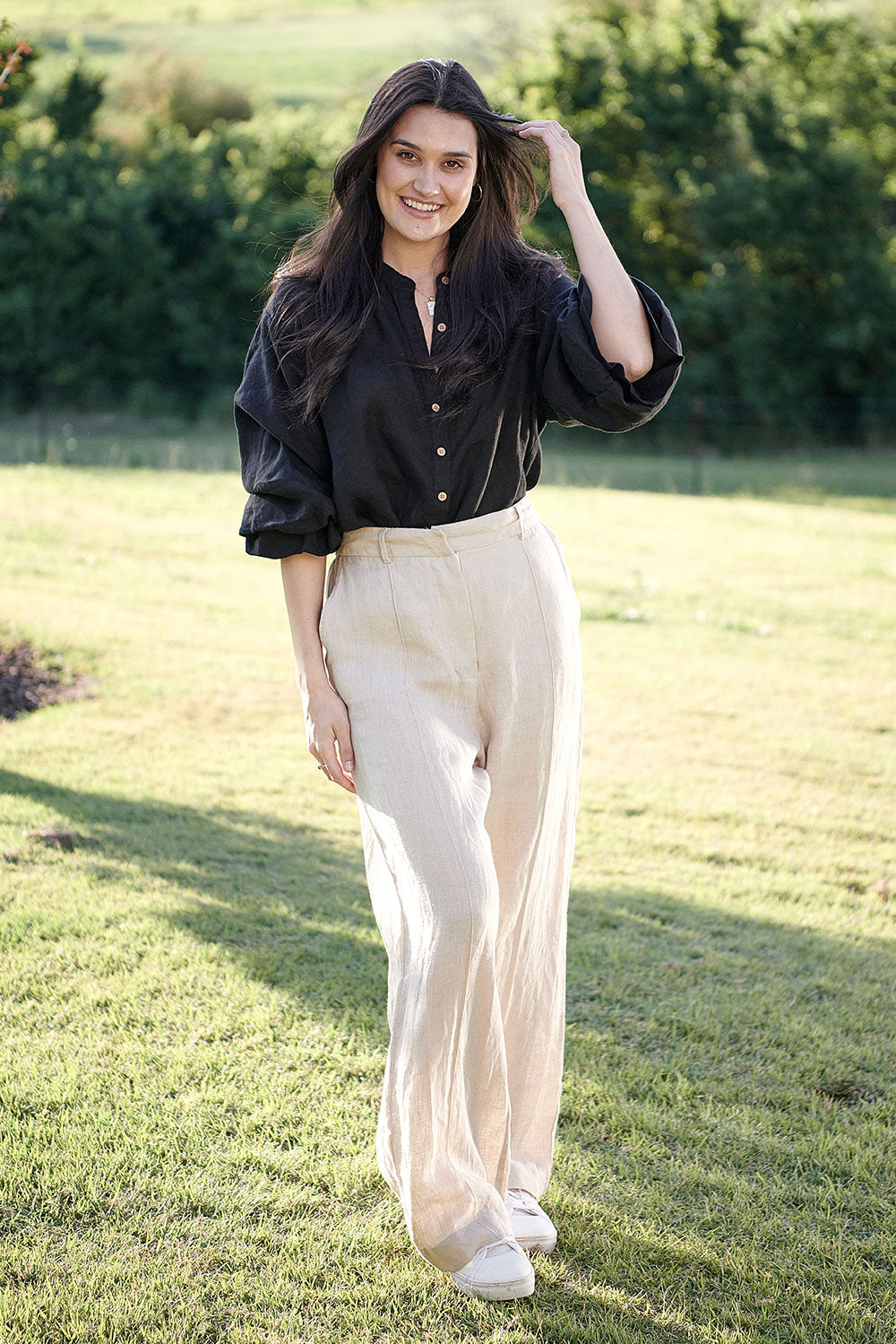 The Allegra Linen Blouse - Black
