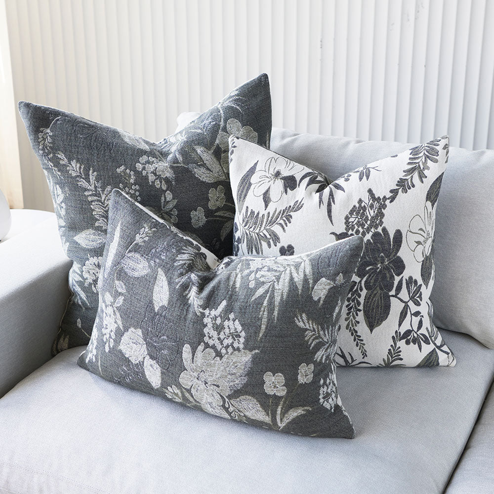 Fiore cushion cotton jacquard