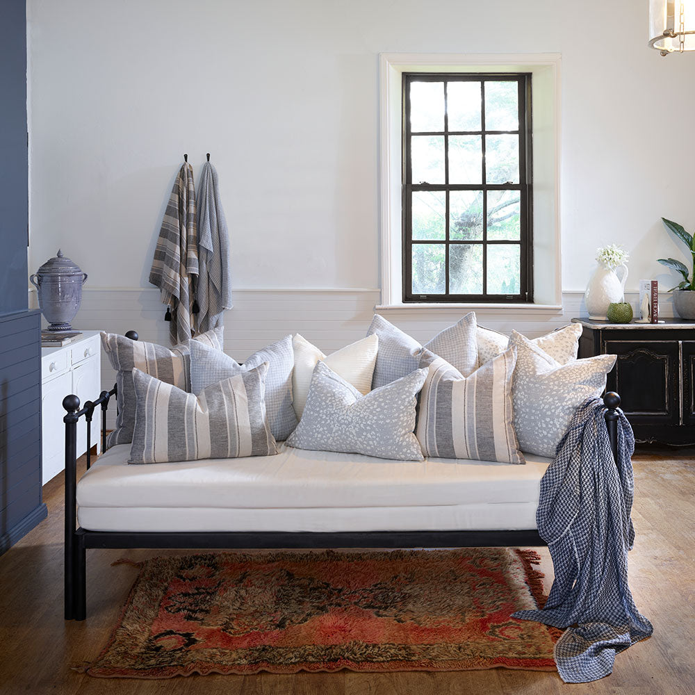 Glacier reversible cushion, silver grey, cotton/cashmere