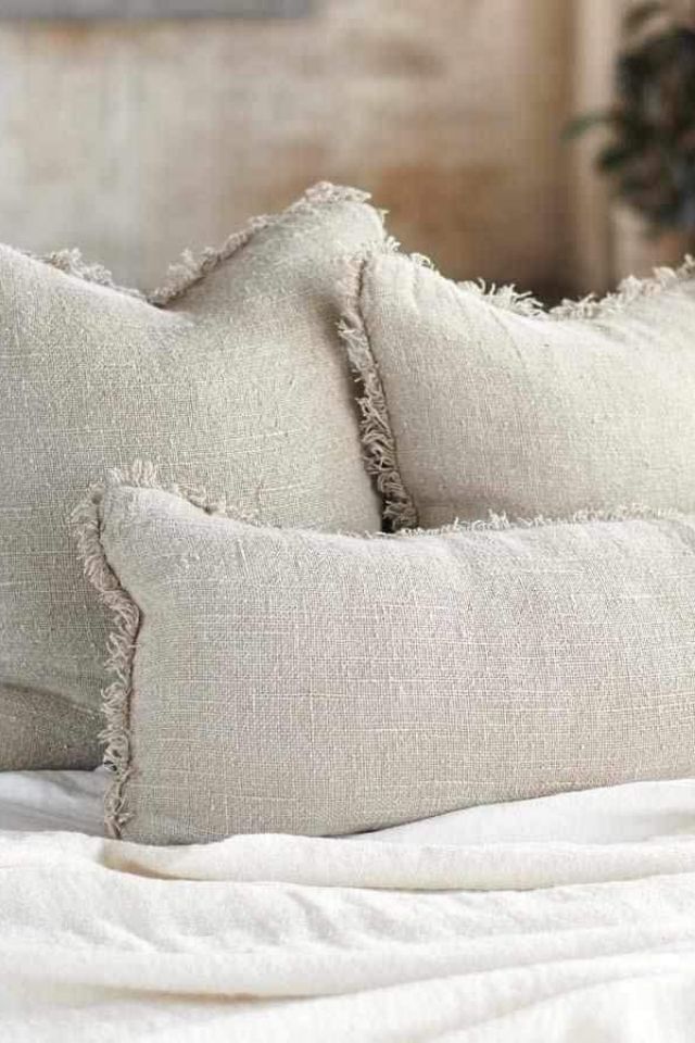 Linen Cushions and Pillows