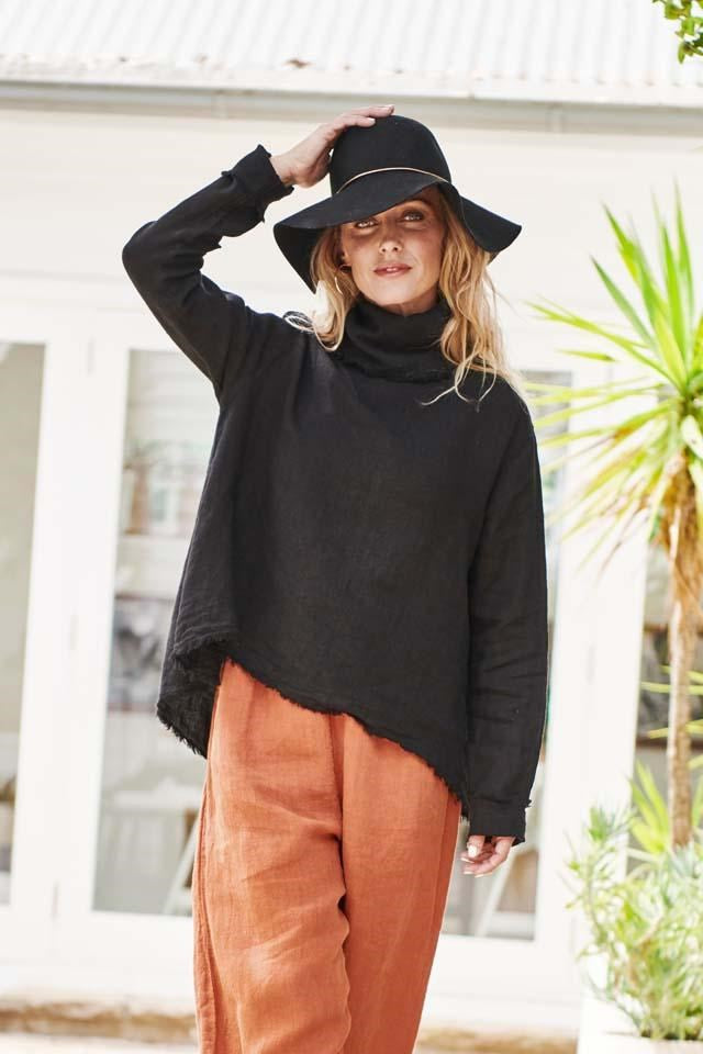 The Linen Baron Top - Black