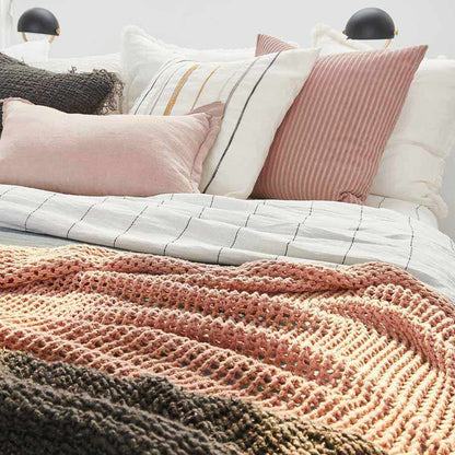 Sienna Abrazo Throw - Rose Dust Rose Dust / Rectangle: 200x140cm