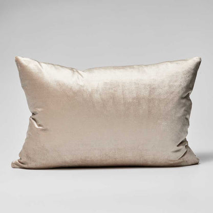 Precious Velvet Cushion - Soft Gold