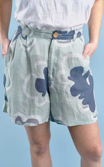 three quarter length tailored linen shorts in navy and seamist print gidget