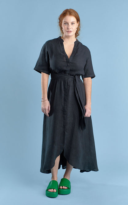 black linen maxi dress with v neck and middle leg split including tie belt