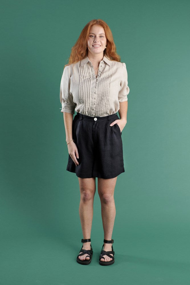 three quarter length tailored linen shorts in black