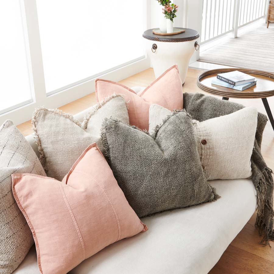 Luca Linen Cushion in rose dust