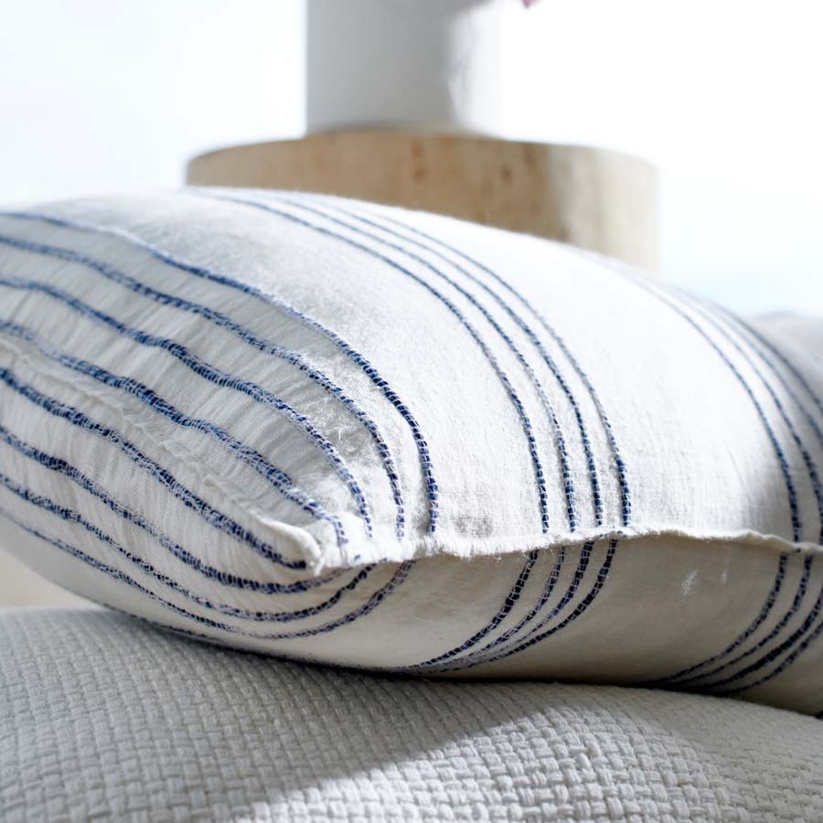 rockpool linen quilt cover and linen pillow cases in white with navy stripe