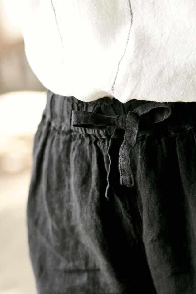 Tie waist on black linen shorts