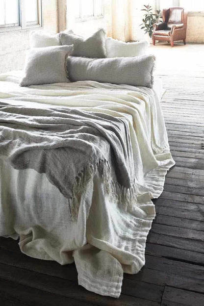Tassel details on Natural Bedouin Oversized Linen Bed throw