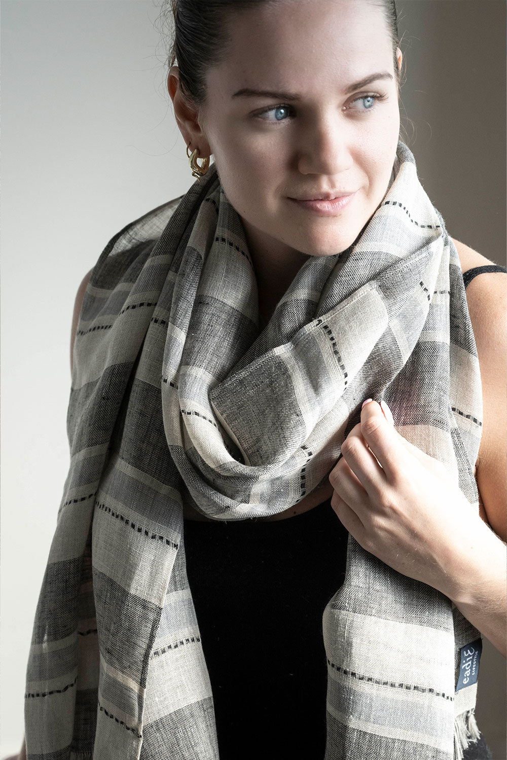 Camisa Linen Scarf with Frayed Edge