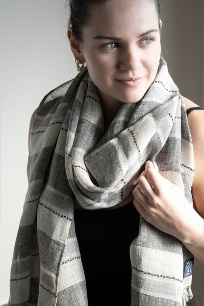 Camisa Linen Scarf with Frayed Edge