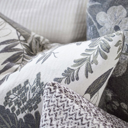 Fiore cushion cotton jacquard