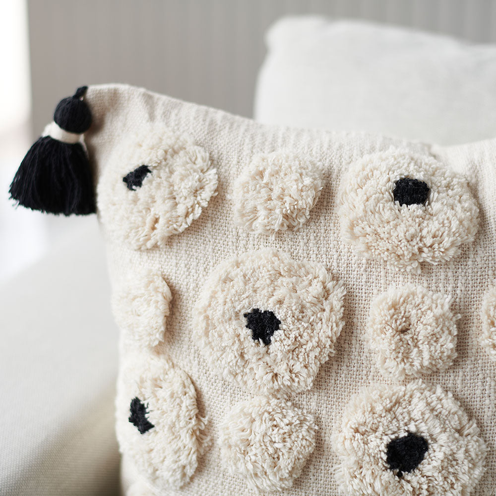 Fleru de fleur hand woven cushion 