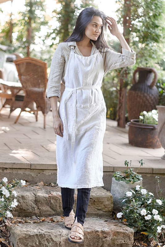 Linen apron - white